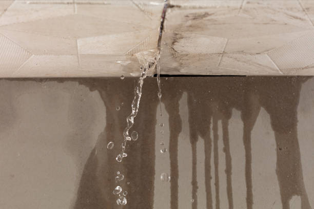 Professional Flood Damage Cleanup technician working in Remington, VA
